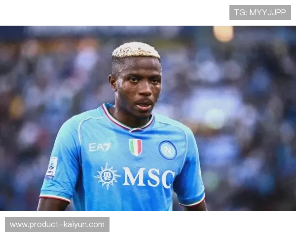 加拉塔萨雷3-0完胜阿贾克斯，奥斯梅恩上演帽子戏法