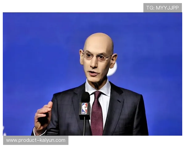 NBA总裁肖华证实正与巴黎圣日耳曼洽谈,拟将其纳入欧洲赛事规划 NBA总裁肖华证实正与巴黎圣日耳曼洽谈,拟将其纳入欧洲赛事规划