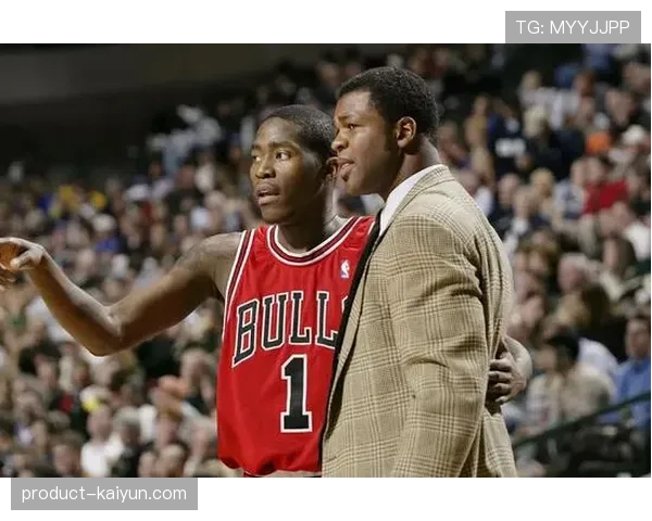 “快船从6胜21负开局到42胜40负收官，伦纳德打出快船生涯最佳赛季”